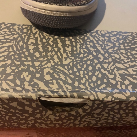 Air Jordan Retro 3 - Picture 10 of 10